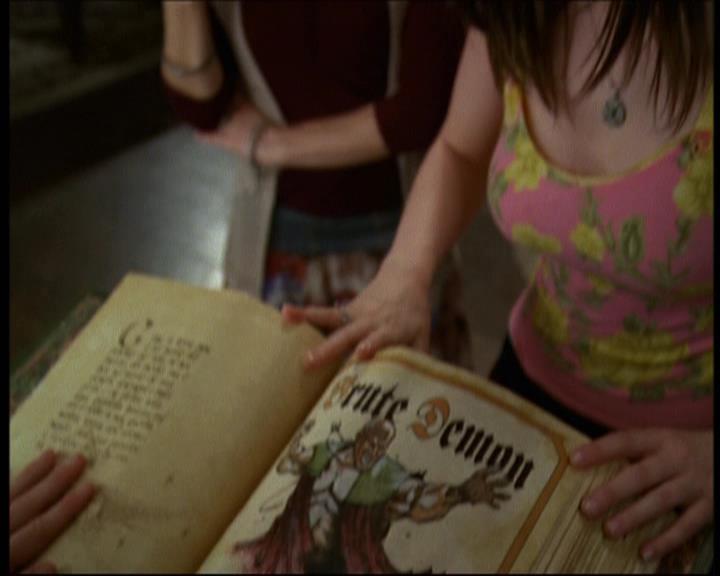 Charmed-Online-dot-net_621WitchWars1083.jpg Charmed-Online-dot-net_621WitchWars1083.jpg