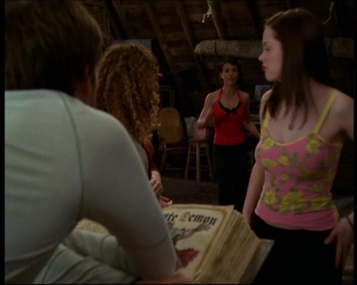 Charmed-Online-dot-net_621WitchWars1112.jpg Charmed-Online-dot-net_621WitchWars1112.jpg