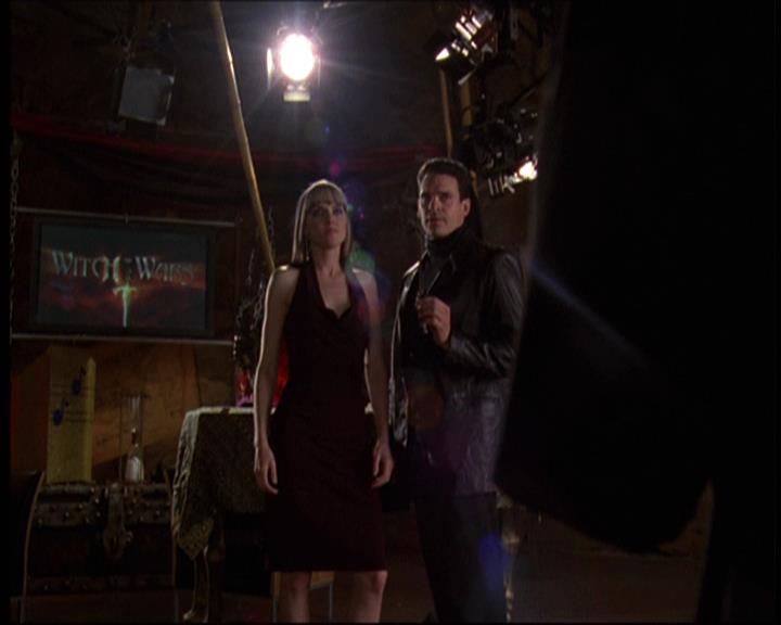 Charmed-Online-dot-net_621WitchWars1188.jpg