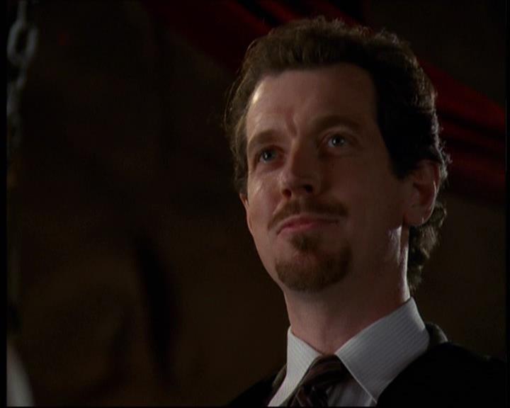 Charmed-Online-dot-net_621WitchWars1218.jpg Charmed-Online-dot-net_621WitchWars1218.jpg