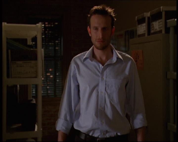 Charmed-Online-dot-net_621WitchWars1467.jpg