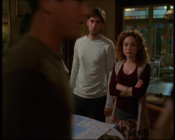 Charmed-Online-dot-net_621WitchWars1526.jpg Charmed-Online-dot-net_621WitchWars1526.jpg