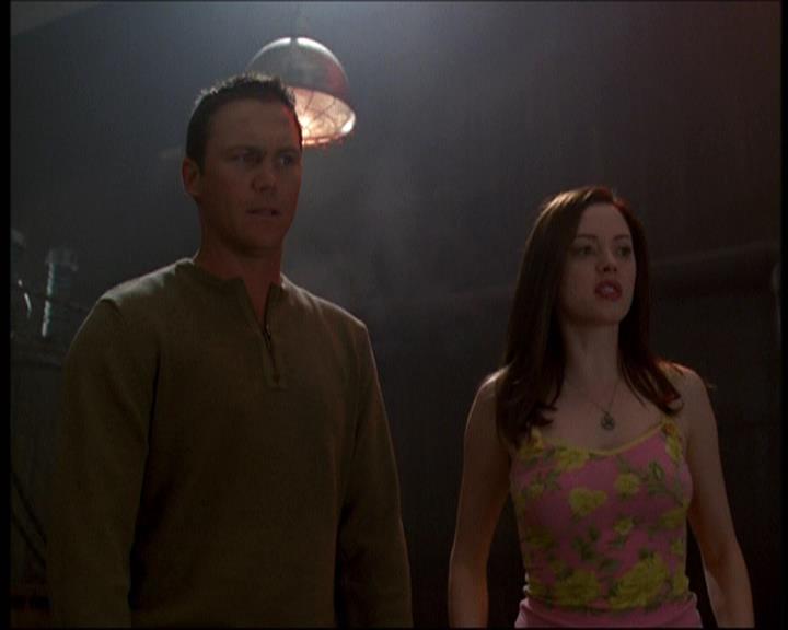 Charmed-Online-dot-net_621WitchWars1567.jpg