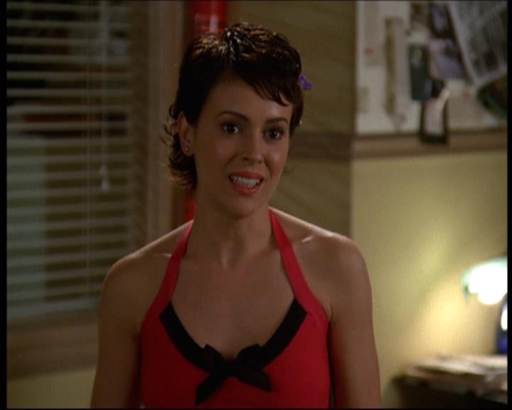 Charmed-Online-dot-net_621WitchWars1711.jpg Charmed-Online-dot-net_621WitchWars1711.jpg