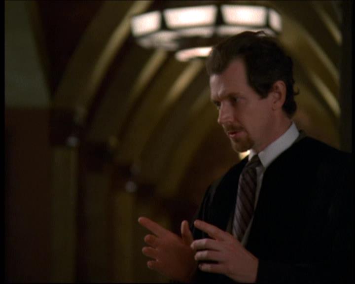 Charmed-Online-dot-net_621WitchWars1989.jpg Charmed-Online-dot-net_621WitchWars1989.jpg