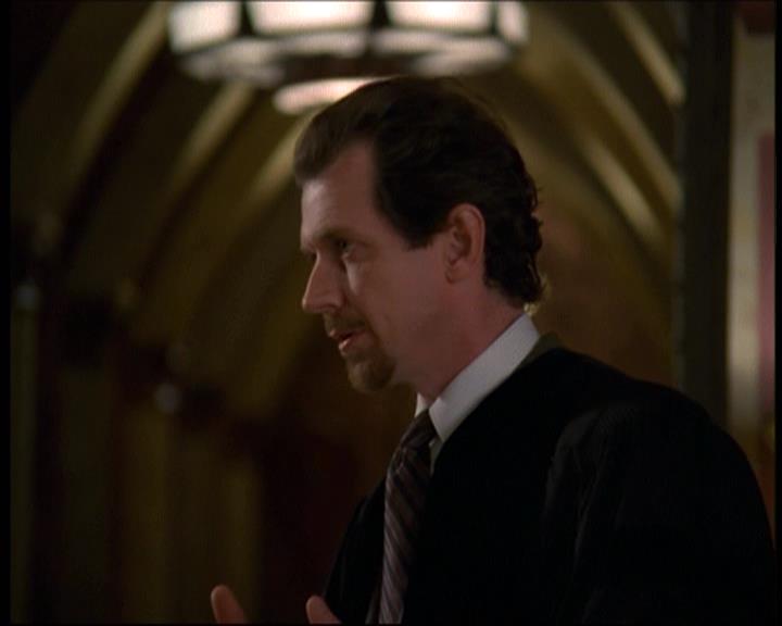 Charmed-Online-dot-net_621WitchWars1993.jpg Charmed-Online-dot-net_621WitchWars1993.jpg