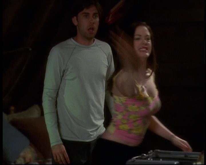 Charmed-Online-dot-net_621WitchWars2074.jpg Charmed-Online-dot-net_621WitchWars2074.jpg