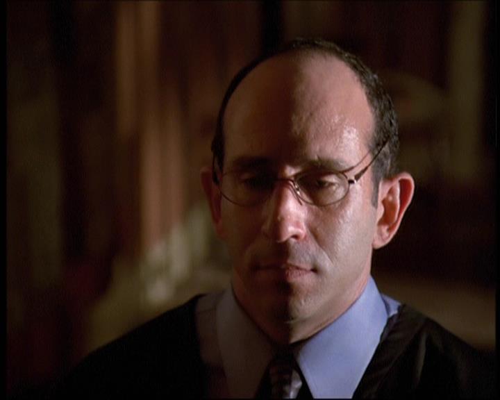 Charmed-Online-dot-net_621WitchWars2322.jpg Charmed-Online-dot-net_621WitchWars2322.jpg