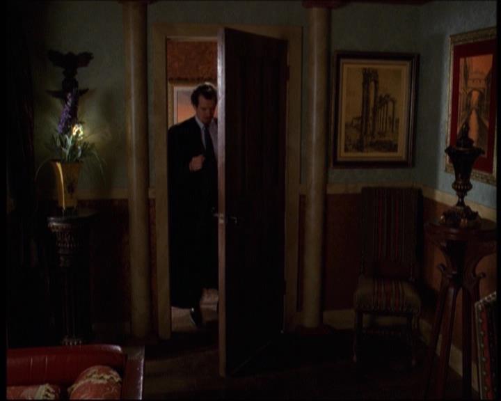 Charmed-Online-dot-net_622ItsABadBadBadBadWorldPart1-0112.jpg