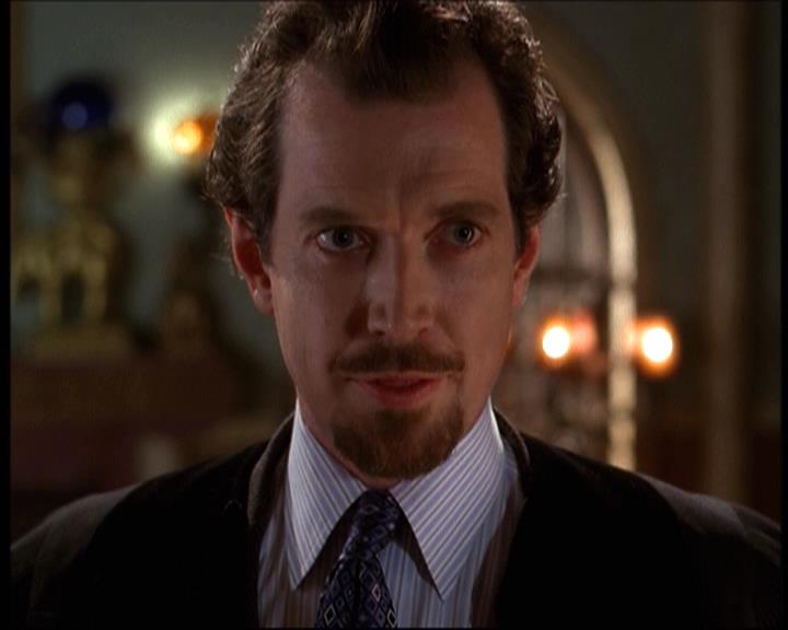 Charmed-Online-dot-net_622ItsABadBadBadBadWorldPart1-0120.jpg