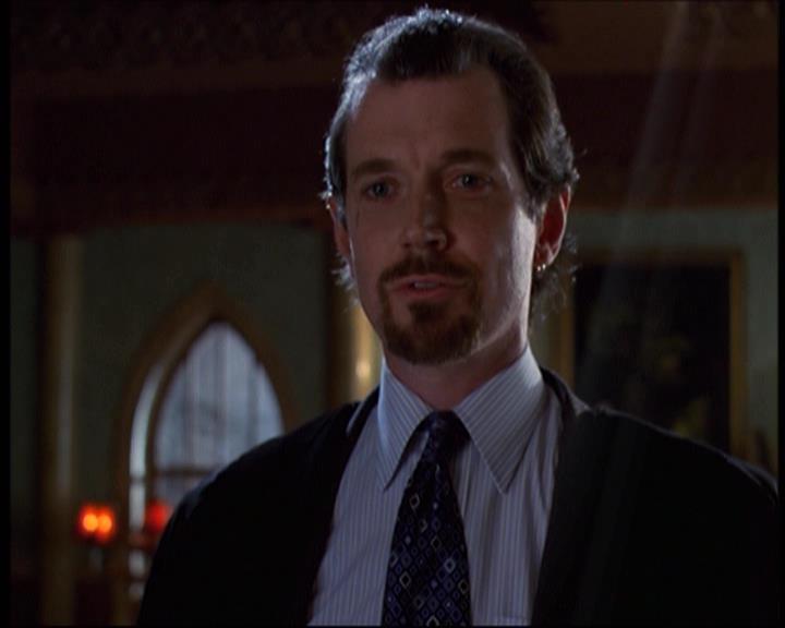 Charmed-Online-dot-net_622ItsABadBadBadBadWorldPart1-0131.jpg