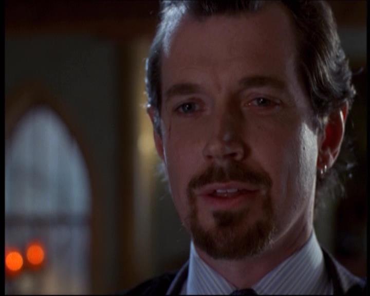 Charmed-Online-dot-net_622ItsABadBadBadBadWorldPart1-0139.jpg