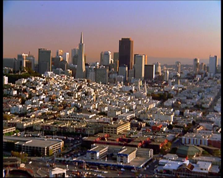 Charmed-Online-dot-net_622ItsABadBadBadBadWorldPart1-0215.jpg