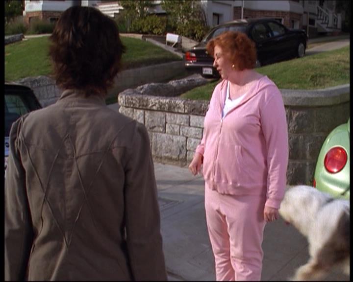 Charmed-Online-dot-net_622ItsABadBadBadBadWorldPart1-0251.jpg