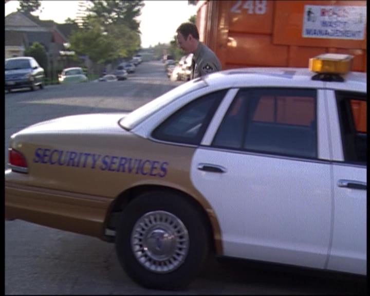 Charmed-Online-dot-net_622ItsABadBadBadBadWorldPart1-0271.jpg