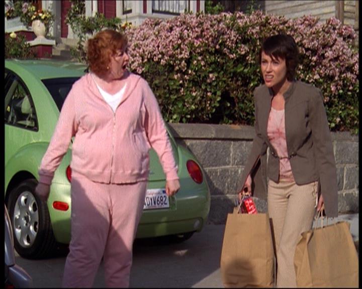 Charmed-Online-dot-net_622ItsABadBadBadBadWorldPart1-0284.jpg