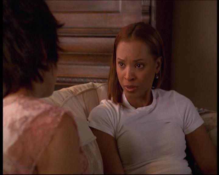 Charmed-Online-dot-net_622ItsABadBadBadBadWorldPart1-0442.jpg