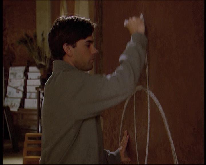 Charmed-Online-dot-net_622ItsABadBadBadBadWorldPart1-0459.jpg