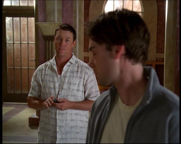 Charmed-Online-dot-net_622ItsABadBadBadBadWorldPart1-0476.jpg