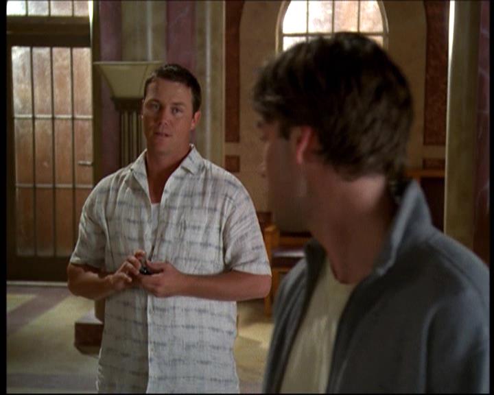Charmed-Online-dot-net_622ItsABadBadBadBadWorldPart1-0480.jpg