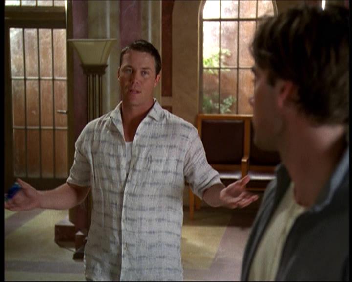 Charmed-Online-dot-net_622ItsABadBadBadBadWorldPart1-0481.jpg