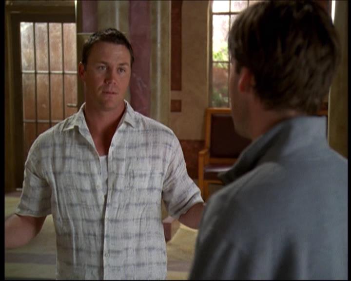 Charmed-Online-dot-net_622ItsABadBadBadBadWorldPart1-0482.jpg