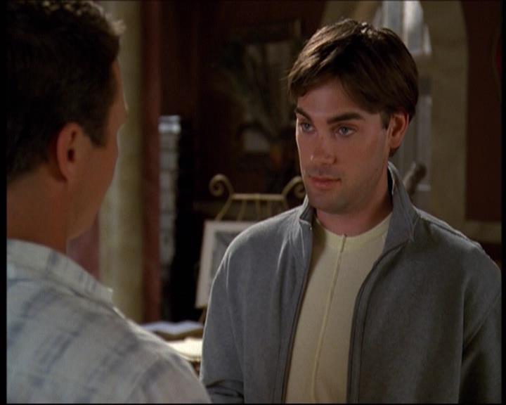 Charmed-Online-dot-net_622ItsABadBadBadBadWorldPart1-0491.jpg