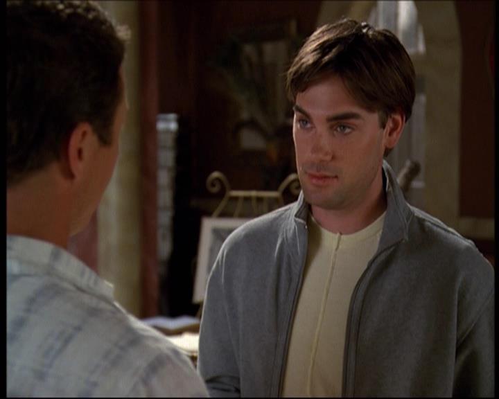 Charmed-Online-dot-net_622ItsABadBadBadBadWorldPart1-0492.jpg