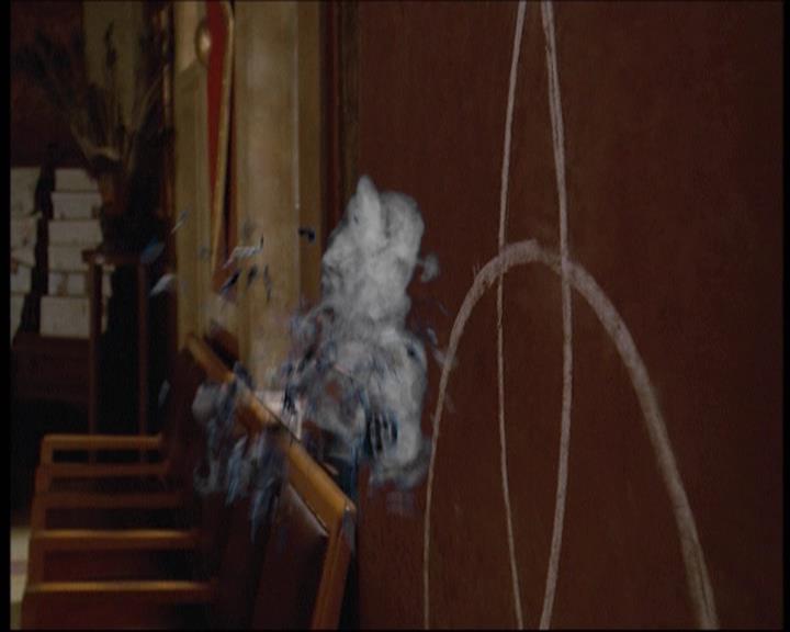 Charmed-Online-dot-net_622ItsABadBadBadBadWorldPart1-0541.jpg