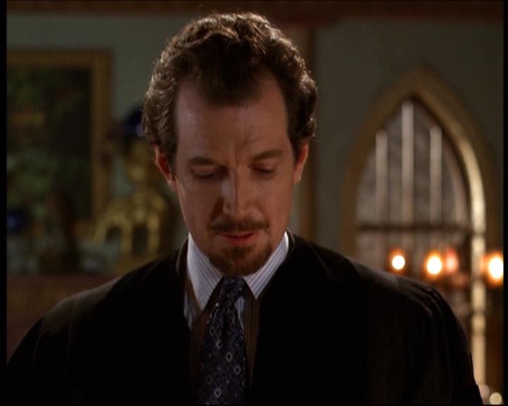 Charmed-Online-dot-net_622ItsABadBadBadBadWorldPart1-0577.jpg