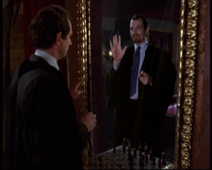 Charmed-Online-dot-net_622ItsABadBadBadBadWorldPart1-0586.jpg