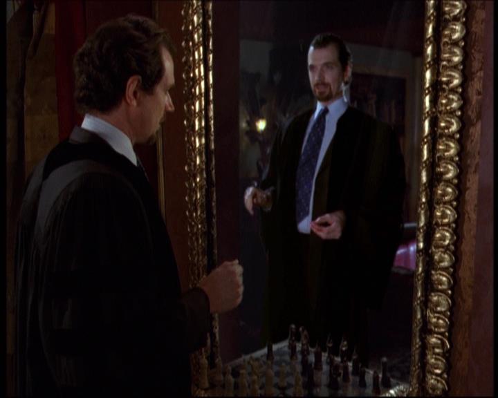 Charmed-Online-dot-net_622ItsABadBadBadBadWorldPart1-0600.jpg
