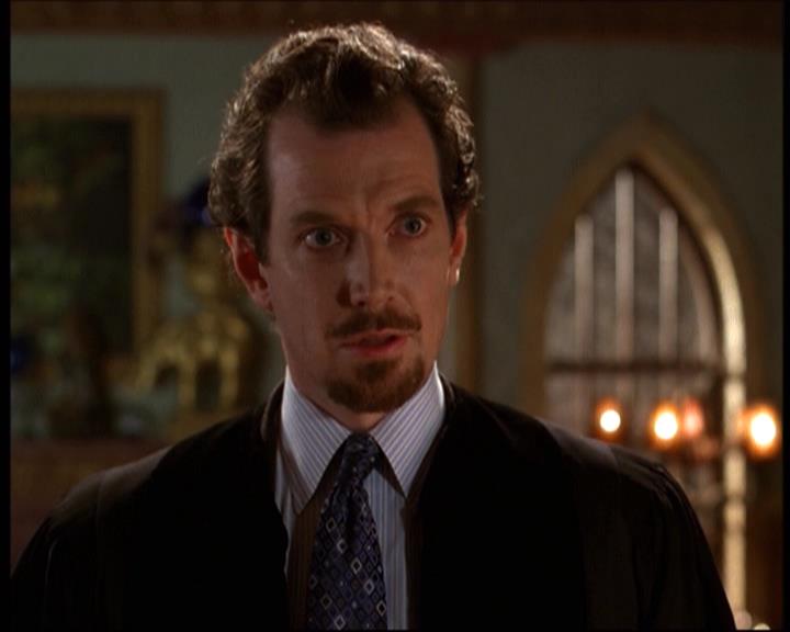Charmed-Online-dot-net_622ItsABadBadBadBadWorldPart1-0611.jpg