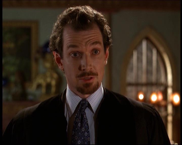 Charmed-Online-dot-net_622ItsABadBadBadBadWorldPart1-0616.jpg