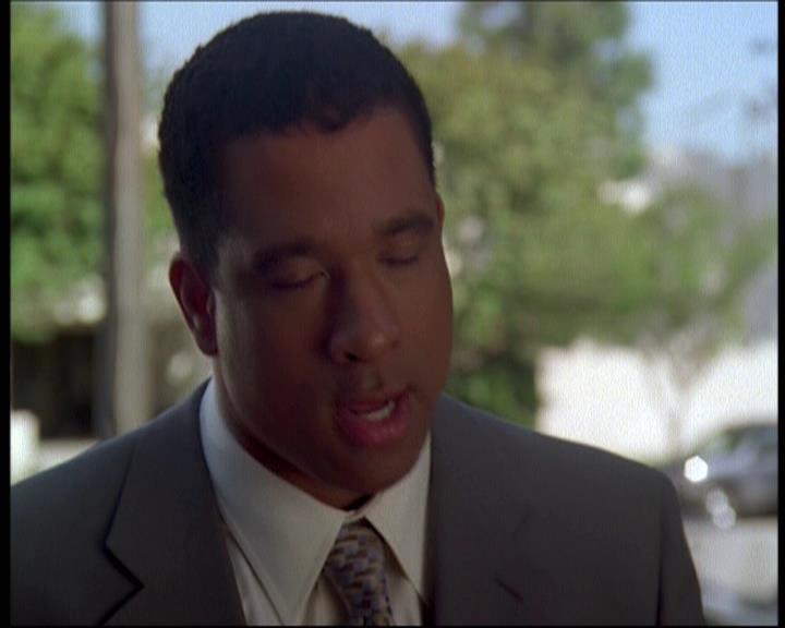 Charmed-Online-dot-net_622ItsABadBadBadBadWorldPart1-0682.jpg
