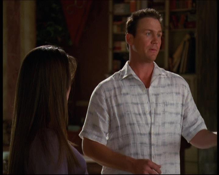 Charmed-Online-dot-net_622ItsABadBadBadBadWorldPart1-0745.jpg