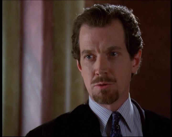 Charmed-Online-dot-net_622ItsABadBadBadBadWorldPart1-0975.jpg