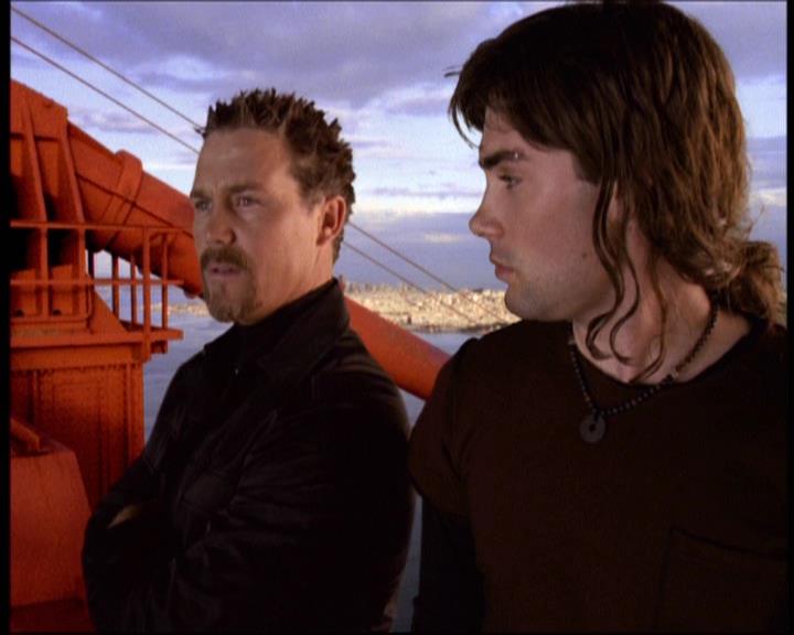 Charmed-Online-dot-net_622ItsABadBadBadBadWorldPart1-1072.jpg