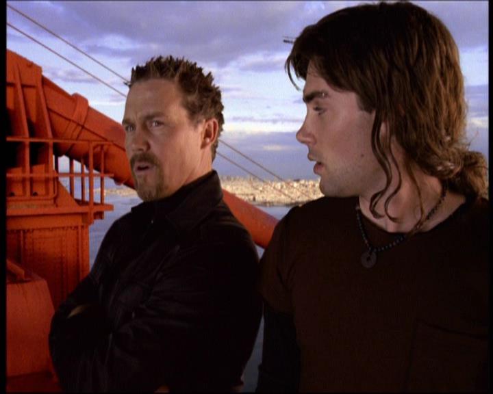 Charmed-Online-dot-net_622ItsABadBadBadBadWorldPart1-1075.jpg