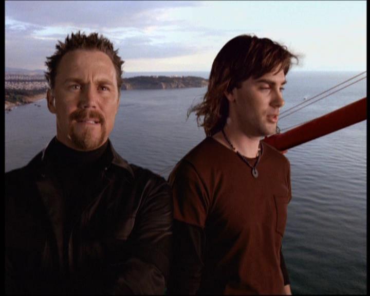 Charmed-Online-dot-net_622ItsABadBadBadBadWorldPart1-1080.jpg