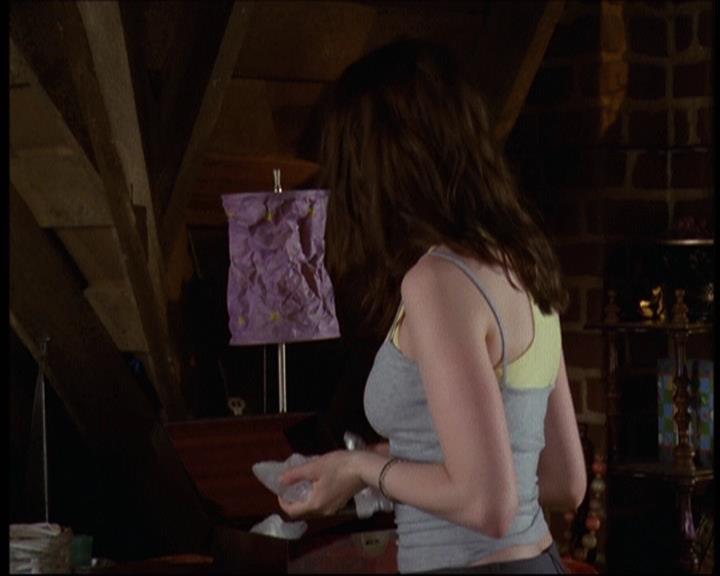 Charmed-Online-dot-net_622ItsABadBadBadBadWorldPart1-1113.jpg