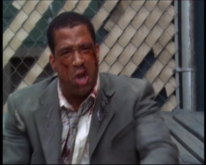 Charmed-Online-dot-net_622ItsABadBadBadBadWorldPart1-1215.jpg