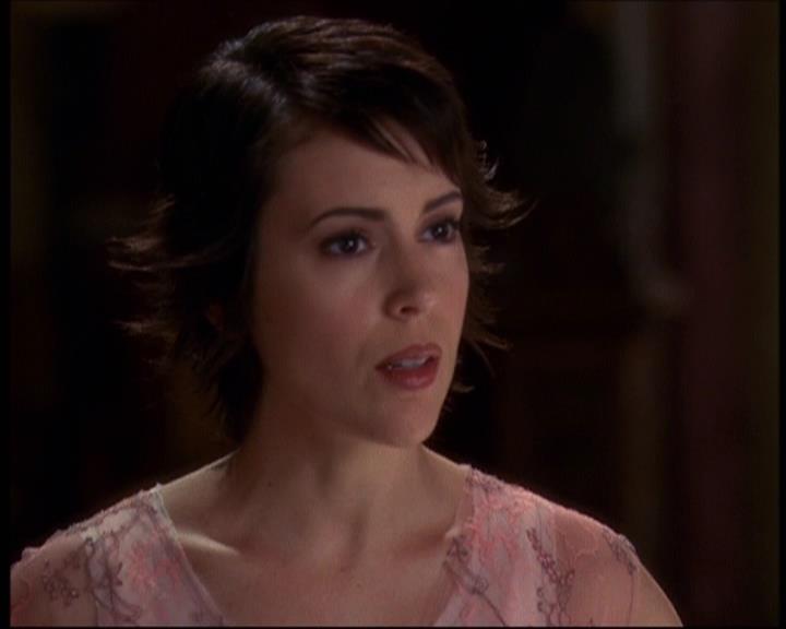 Charmed-Online-dot-net_622ItsABadBadBadBadWorldPart1-1337.jpg
