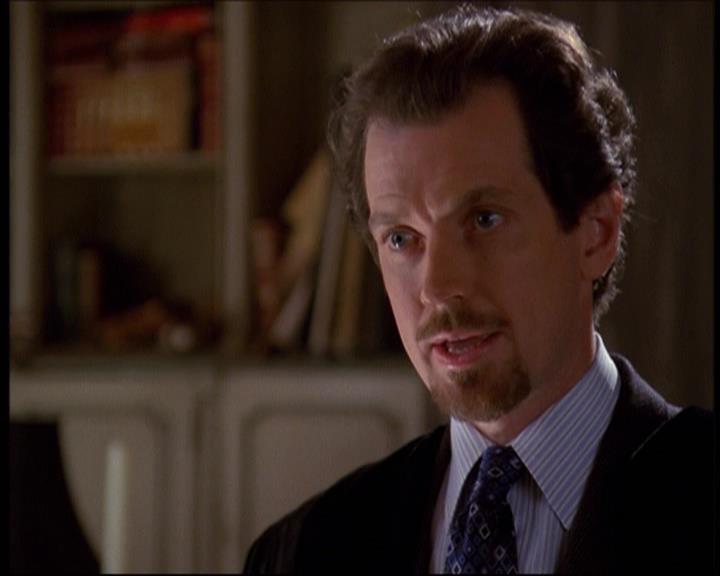 Charmed-Online-dot-net_622ItsABadBadBadBadWorldPart1-1344.jpg