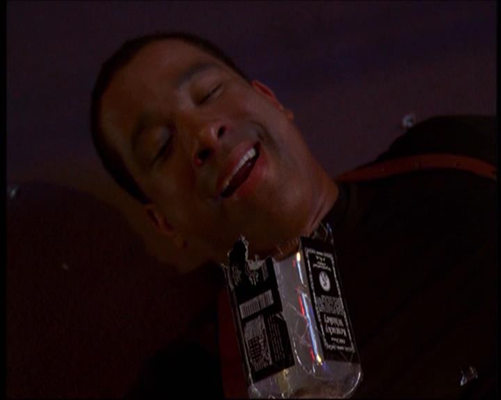 Charmed-Online-dot-net_622ItsABadBadBadBadWorldPart1-1744.jpg