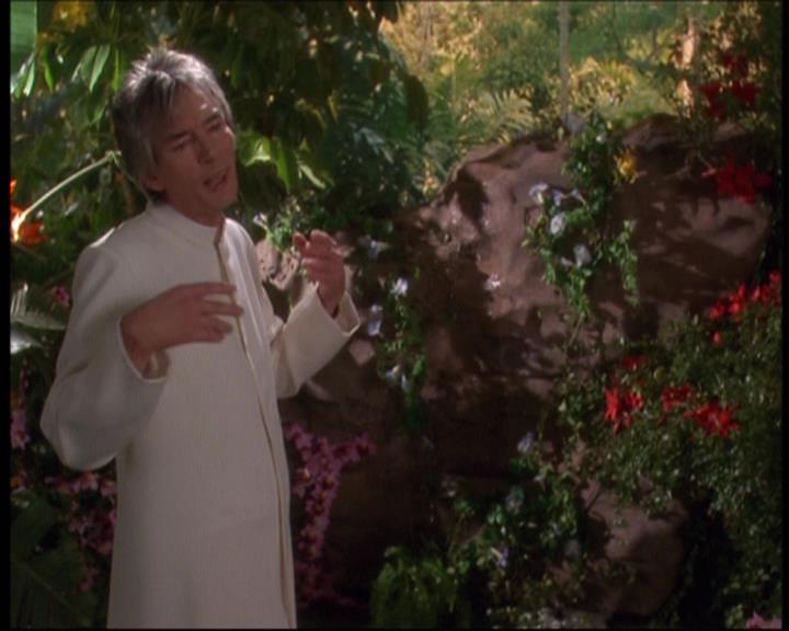Charmed-Online-dot-net_622ItsABadBadBadBadWorldPart1-1814.jpg