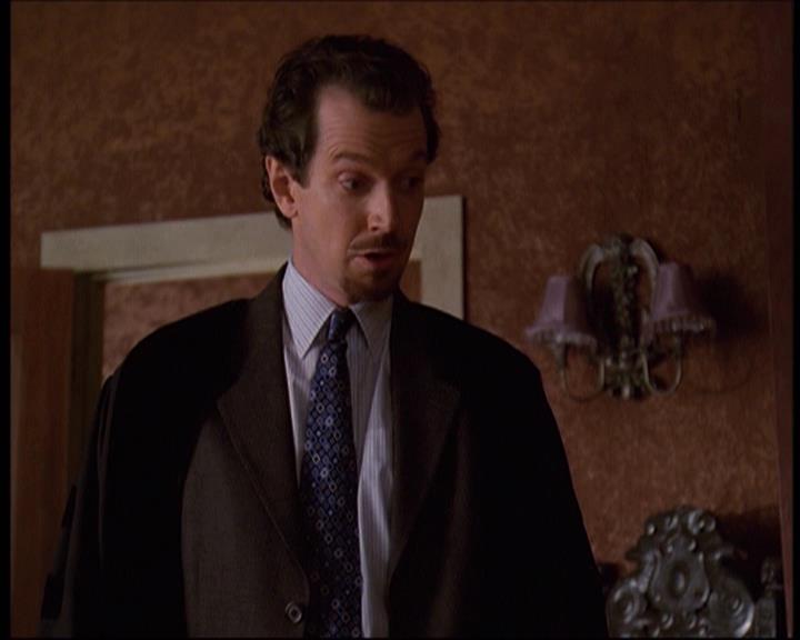 Charmed-Online-dot-net_622ItsABadBadBadBadWorldPart1-1918.jpg