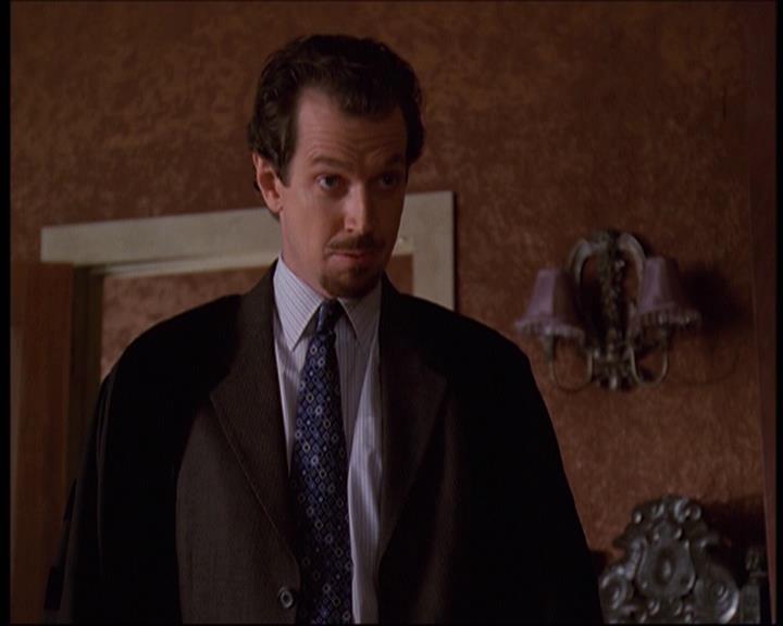 Charmed-Online-dot-net_622ItsABadBadBadBadWorldPart1-1920.jpg