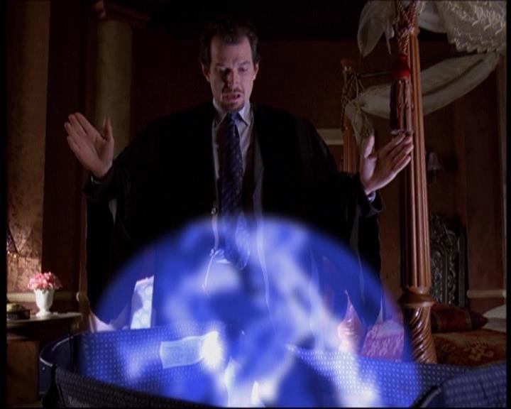 Charmed-Online-dot-net_622ItsABadBadBadBadWorldPart1-2082.jpg