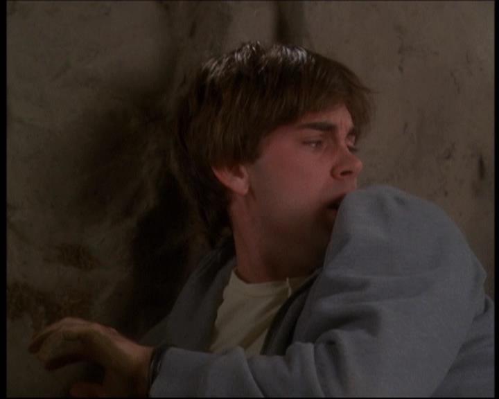 Charmed-Online-dot-net_622ItsABadBadBadBadWorldPart1-2106.jpg